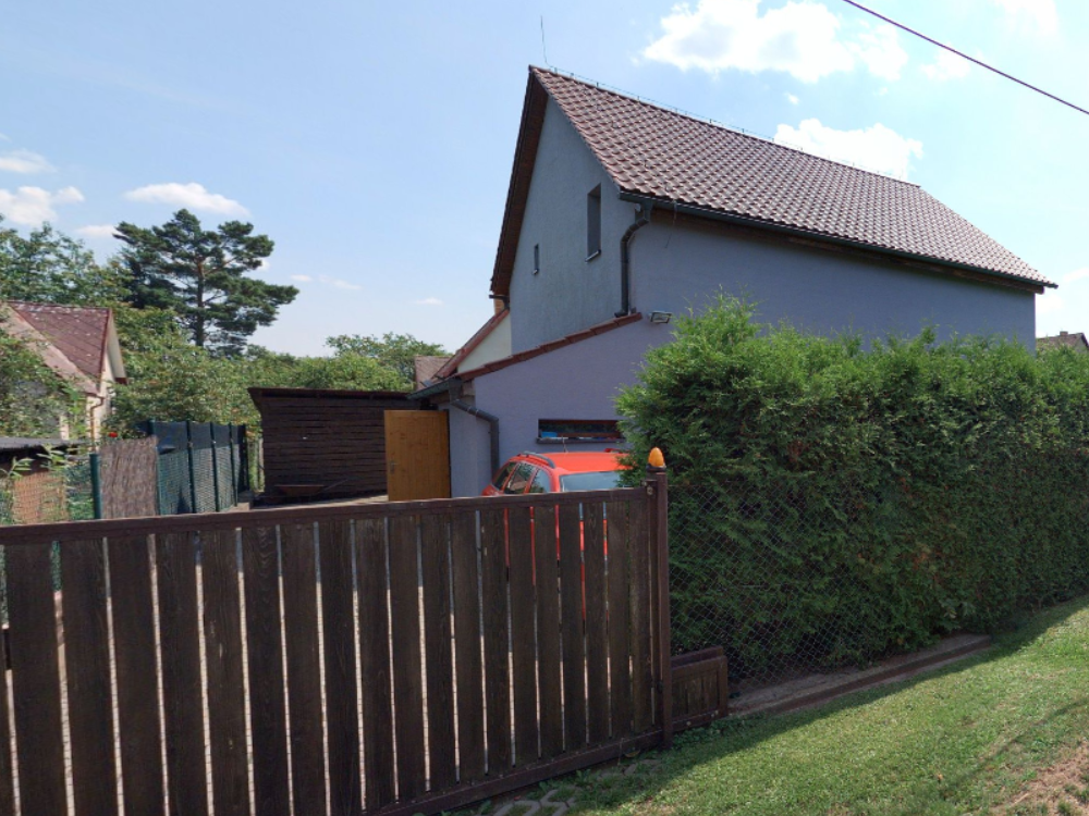 Břízová 441, Ohrobec_1